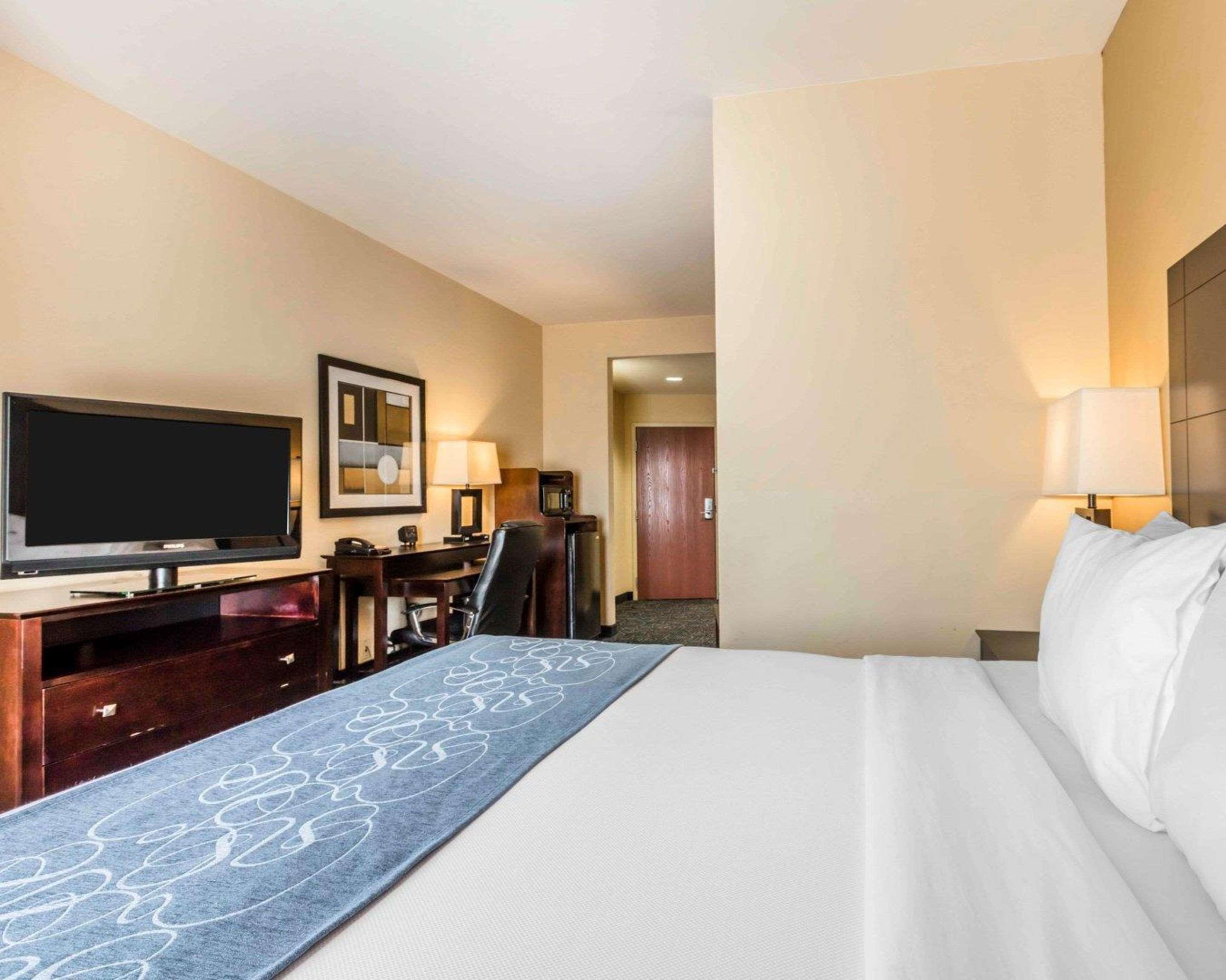 Comfort Suites Pell City I-20 Exit 158 Esterno foto