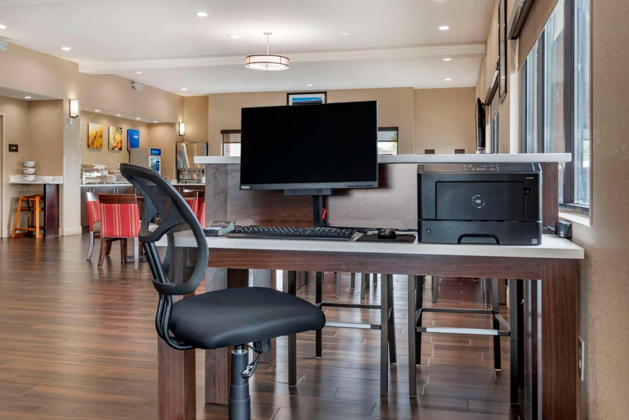 Comfort Suites Pell City I-20 Exit 158 Esterno foto